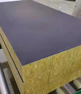 江苏聚氨酯复合竖丝岩棉板是一种新型的建筑保温材料